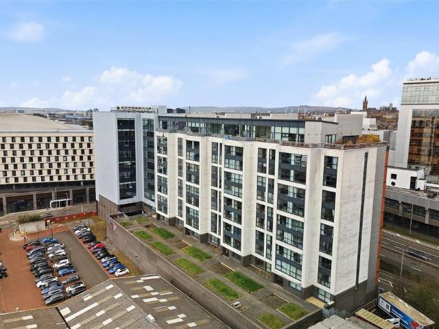 Flat for sale in Anderston, Scotland
