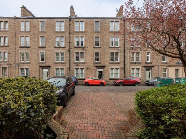 Flat for sale in Blackness, Scotland
