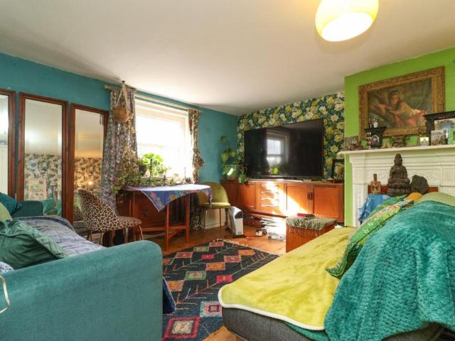 Flat for sale in Margate Old Town, Acol