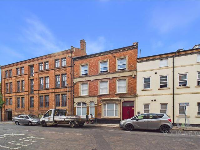 Flat for sale in Semilong, Northampton