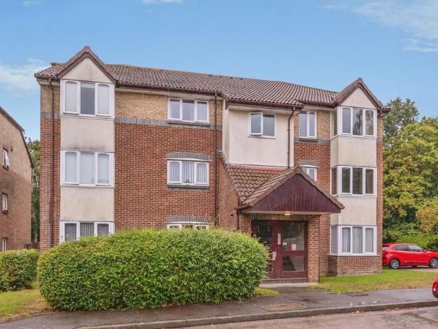 Flat for sale in Crookhorn, Havant