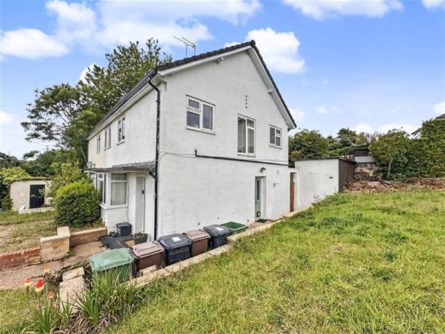 Flat for sale in Five Acres, Hertfordshire