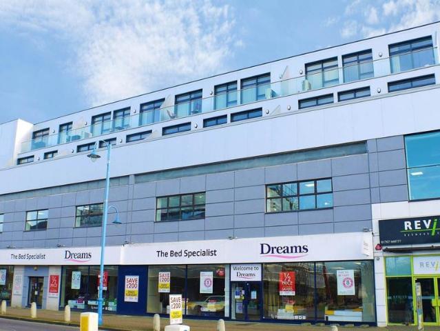 Flat for sale in Potters Bar