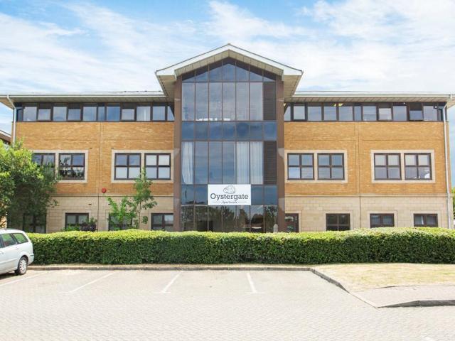 Flat for sale in The Bridge, Kent