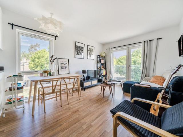 Flat for sale in London Borough of Lewisham, Blackheath