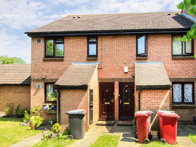 Flat for sale in Colnbrook with Poyle, Slough