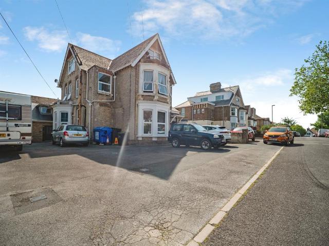 Flat for sale in Melcombe Regis, Weymouth