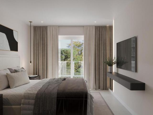 Flat for sale in Epsom, Surrey