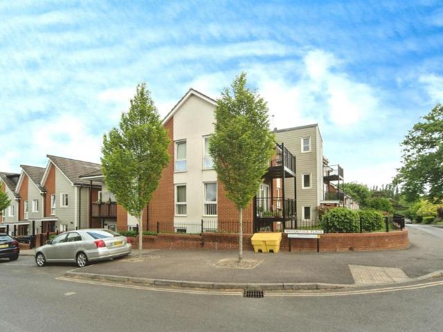 Flat for sale in Walstead, Perryfields
