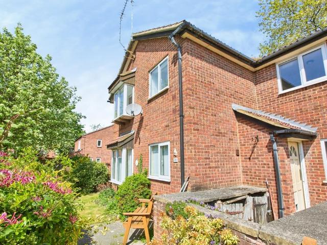 Flat for sale in New Zealand, East Midlands