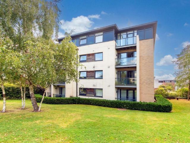 Flat for sale in West Finchley, Isle Of Man