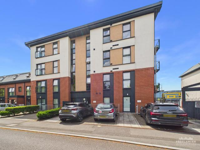 Flat for sale in Wales