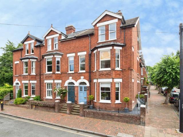 Flat for sale in St James, Sandown Park