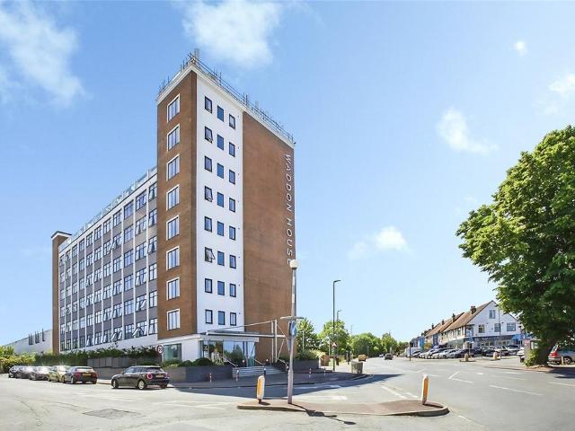 Flat for sale in Roundshaw, Greater London