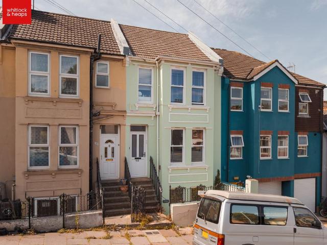 Flat for sale in Queen's Park, Brighton & Hove