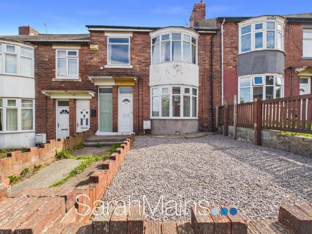 Flat for sale in Felling, Tyne And Wear