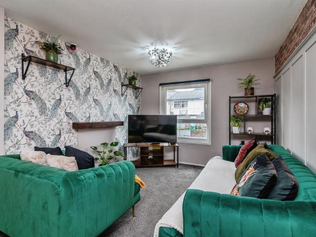 Flat for sale in Haddon, East Midlands