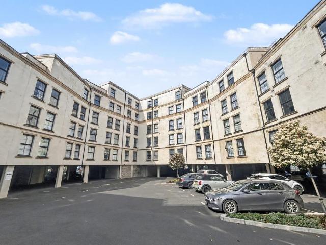 Flat for sale in Poole