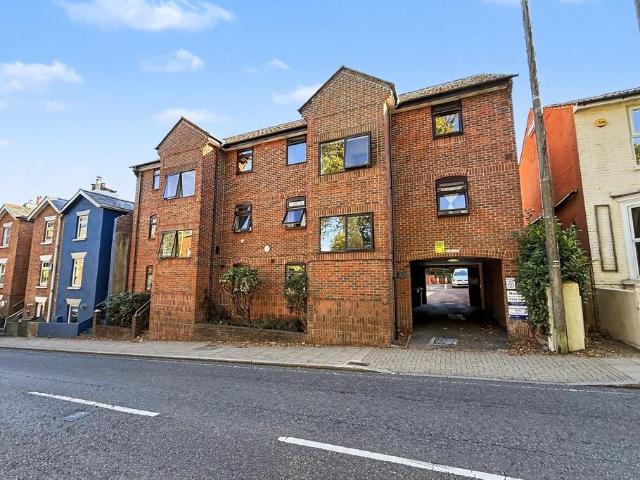 Flat for sale in West Hill, Winchester