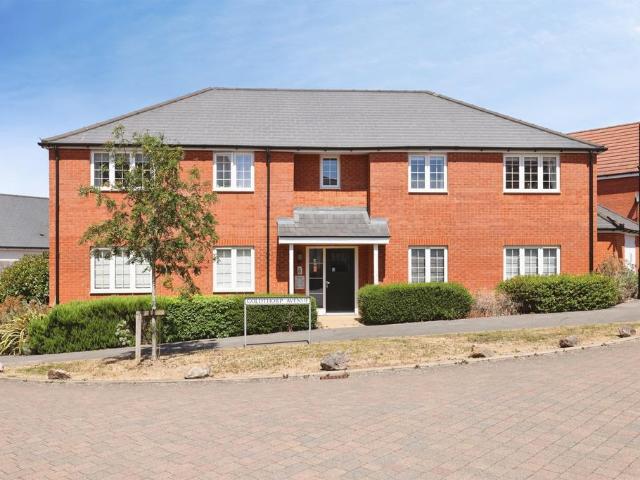 Flat for sale in Amesbury