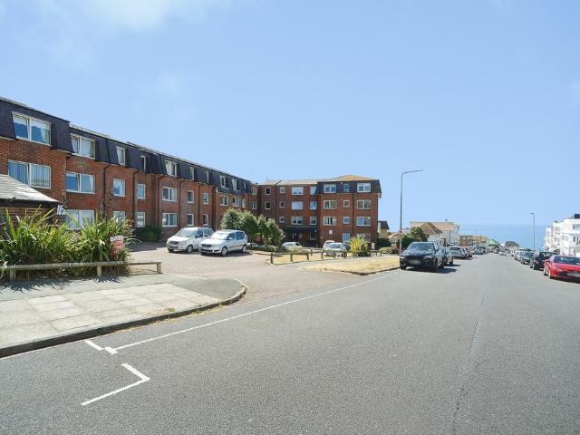 Flat for sale in Telscombe, Iford