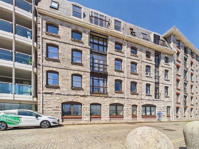 Flat for sale in Barbican, Mount Wise