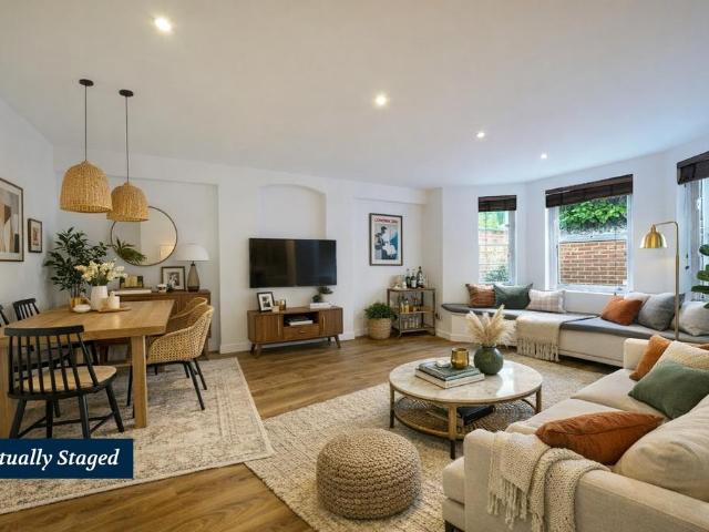 Flat for sale in London Borough of Camden, Greater London