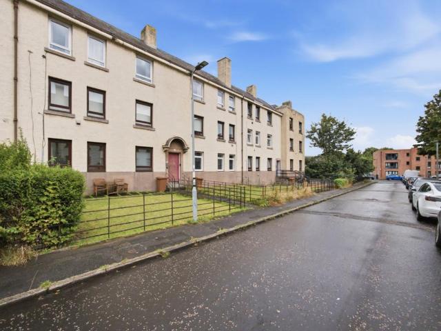 Flat for sale in Restalrig, Scotland