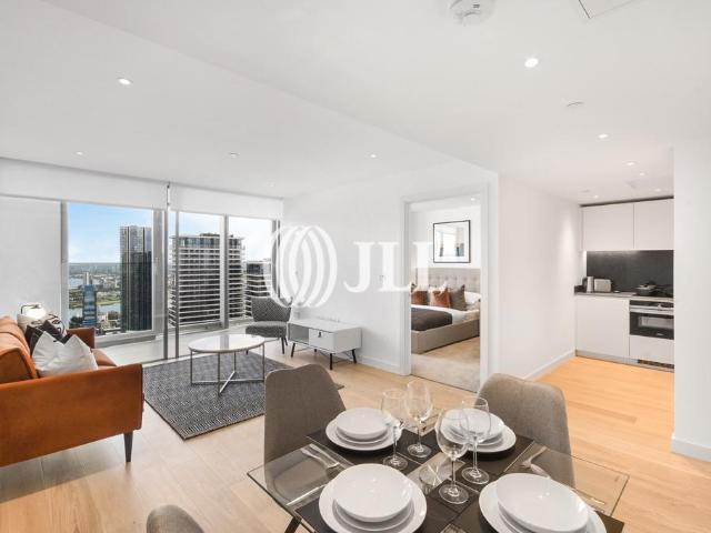 Flat for sale in London Borough of Tower Hamlets, Greater London