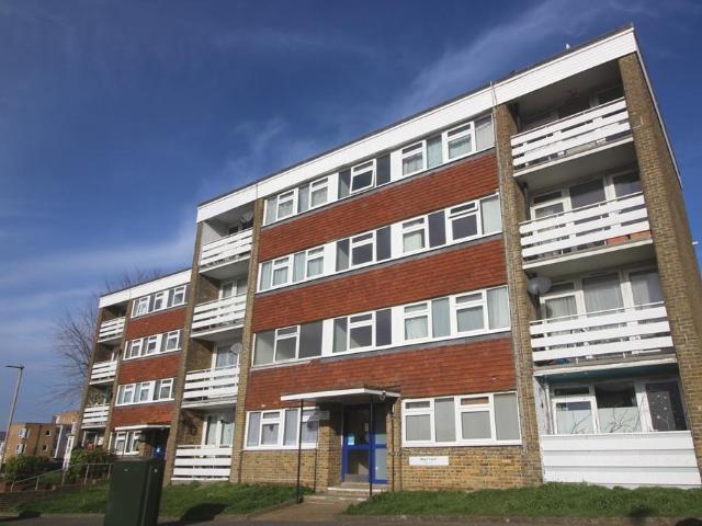 Flat for sale in Eastbourne, East Sussex