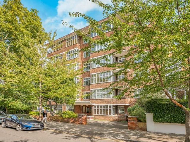Flat for sale in Notting Hill, Greater London