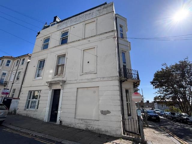Flat for sale in St Leonards, Hastings