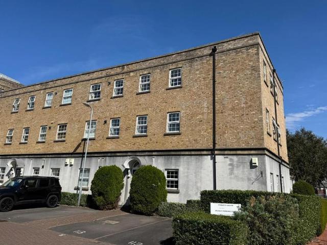 Flat for sale in Penarth Marina, Penarth