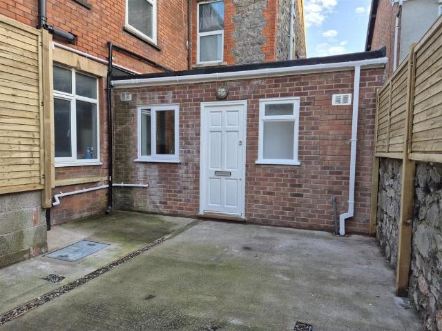 Flat for sale in Weston-super-mare, North Somerset