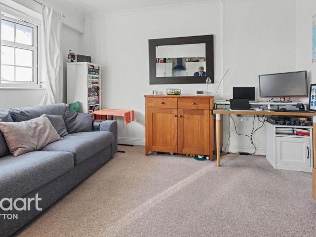 Flat for sale in Greater London