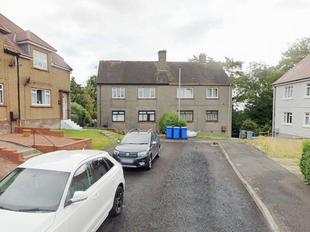 Flat for sale in Maybole, Scotland