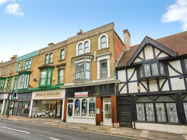 Flat for sale in Luccombe, Shanklin