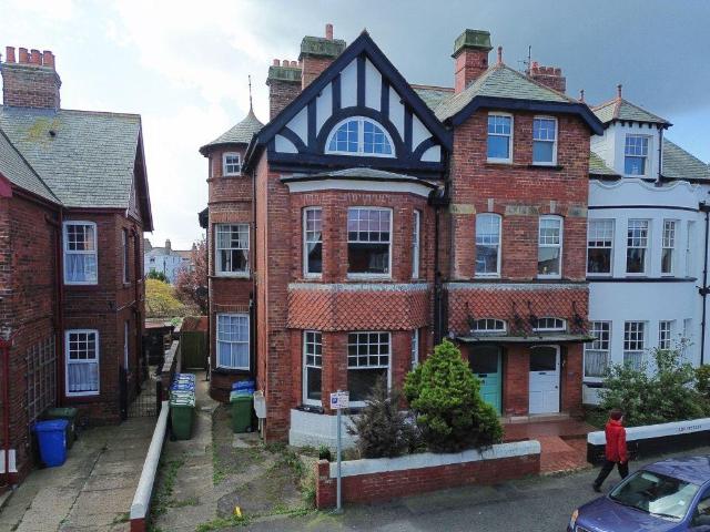 Flat for sale in Whitby, North Yorkshire