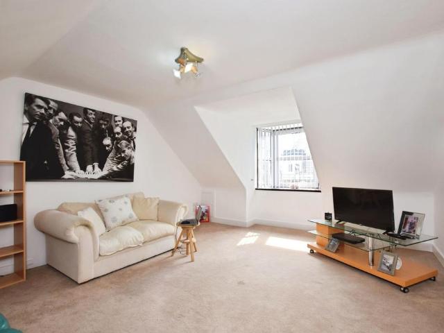 Flat for sale in Banchory, Scotland