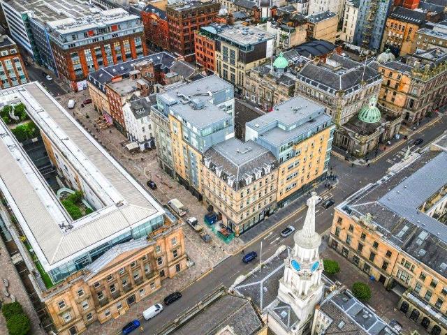 Flat for sale in Merchant City, Scotland