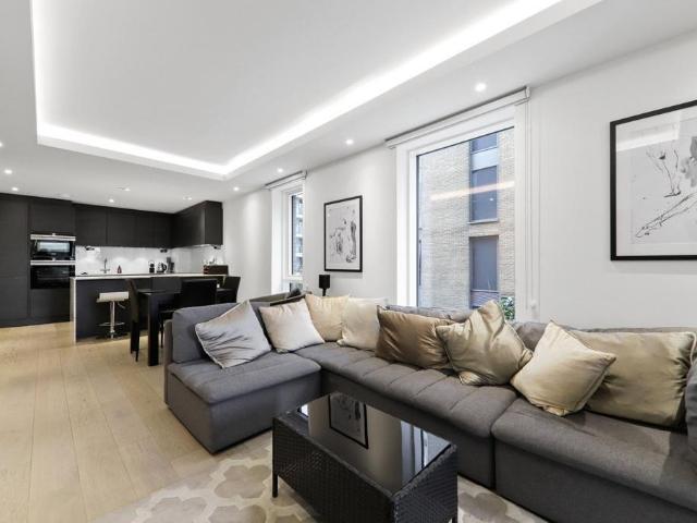 Flat for sale in Greater London