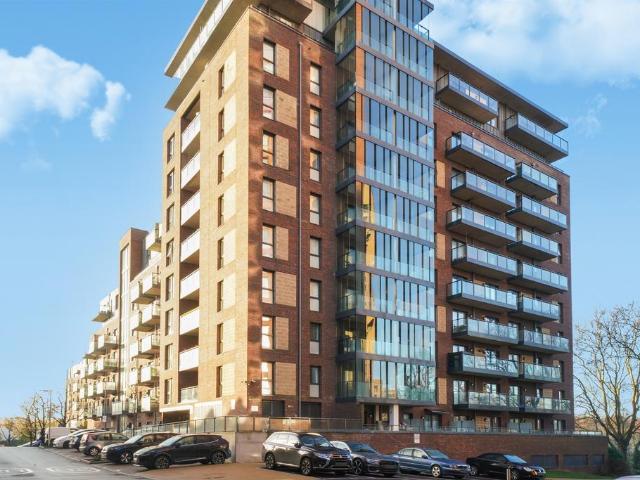 Flat for sale in West Hendon, Isle Of Man