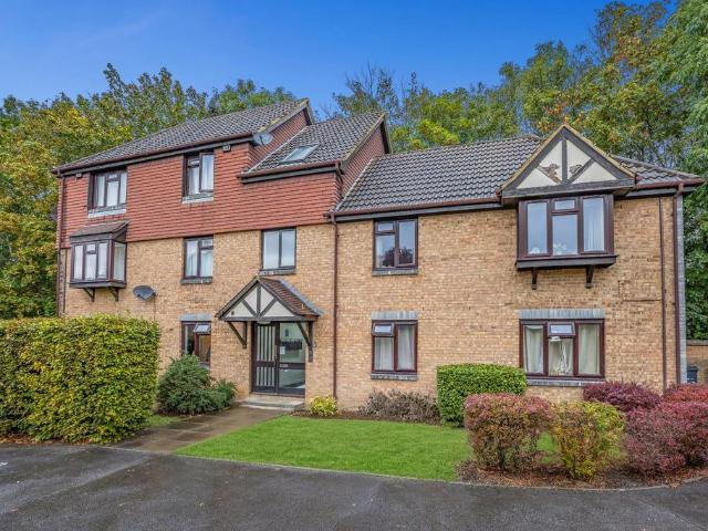 Flat for sale in Burpham, Guildford