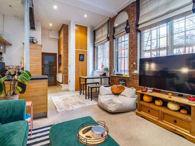 Flat for sale in Haddon, East Midlands