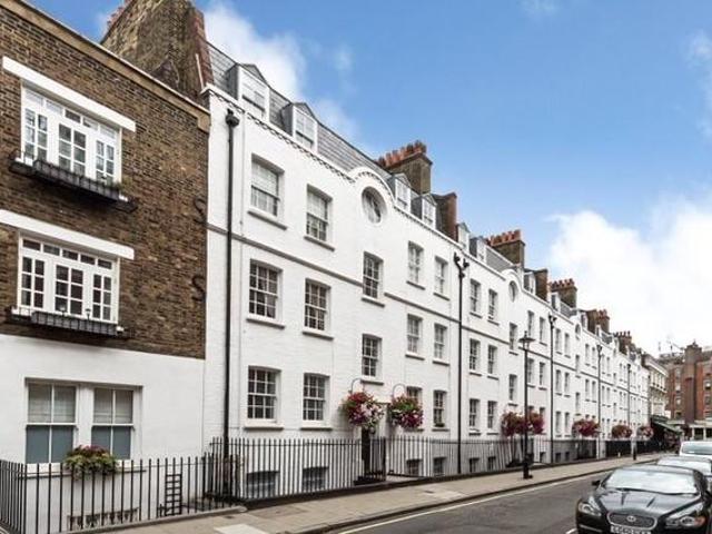 Flat for sale in Paddington, Greater London