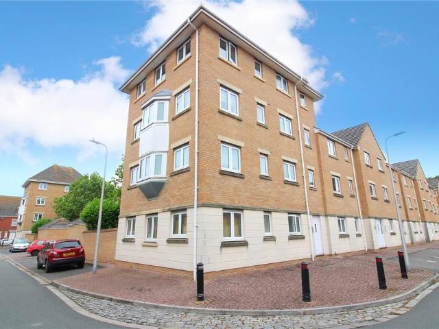 Flat for sale in Weston-super-mare, North Somerset