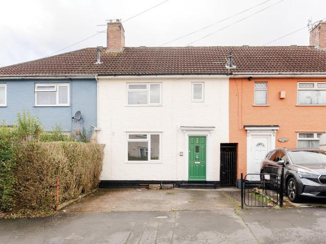 Flat for sale in Horfield, Feckenham