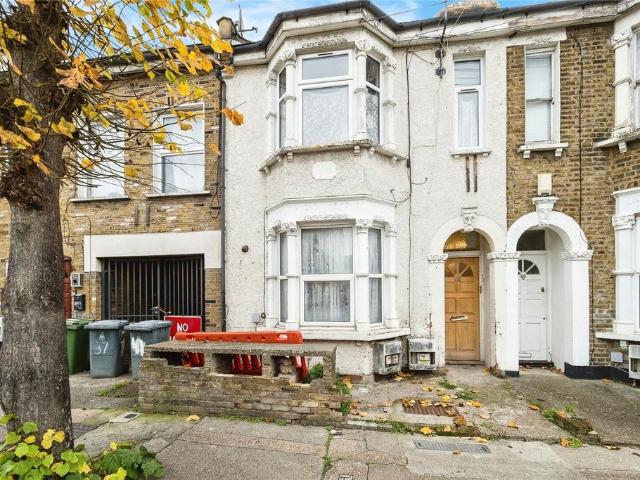 Flat for sale in Little Ilford, Isle Of Man