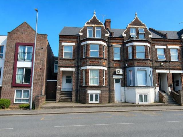 Flat for sale in New Town, Luton