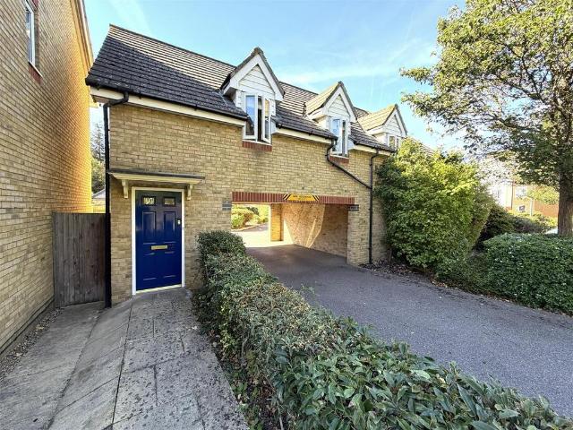 Flat for sale in Gravesend, Gravesham